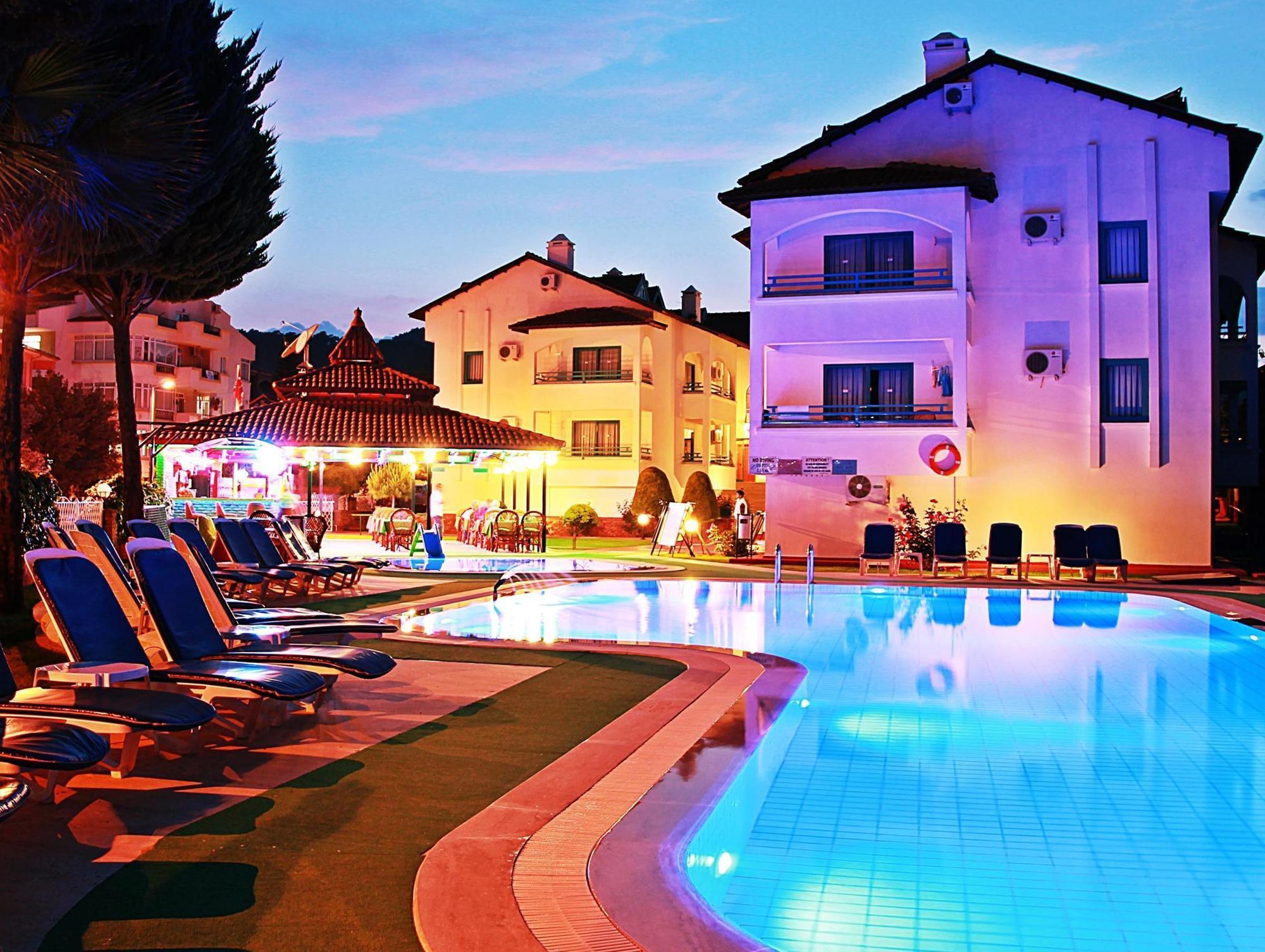 Club Likya Apart Lägenhet Marmaris Exteriör bild